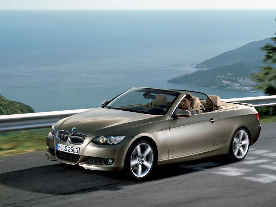  BMW 3-Series Convertible 2007 года  (фото 3 из 239)